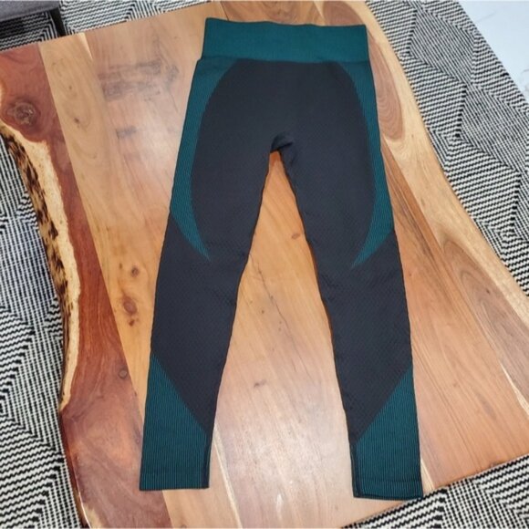 Stretch Workout Leggings- Size L- Brand New - Picture 2 of 10